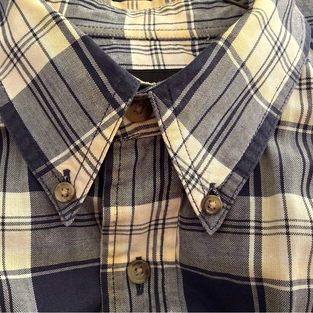 Eddie Bauer Navy and Cream Plaid Short-Sleeve Button-Down Shirt